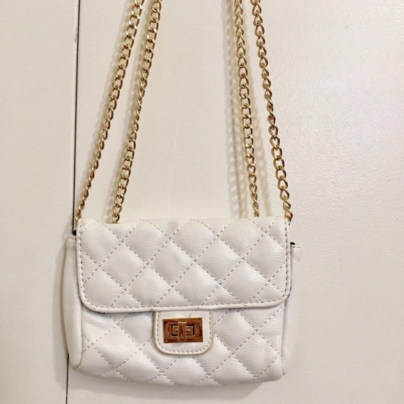 Forever 21 Handbags - 🌟SALE🌟 $5 FRIDAY
